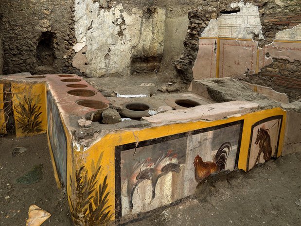 Pompeï: antieke snackbar ontd…